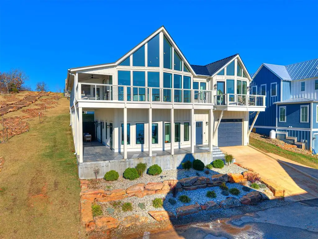 121 Lower Green Way, Carlton Landing, OK 74432 - Image #1