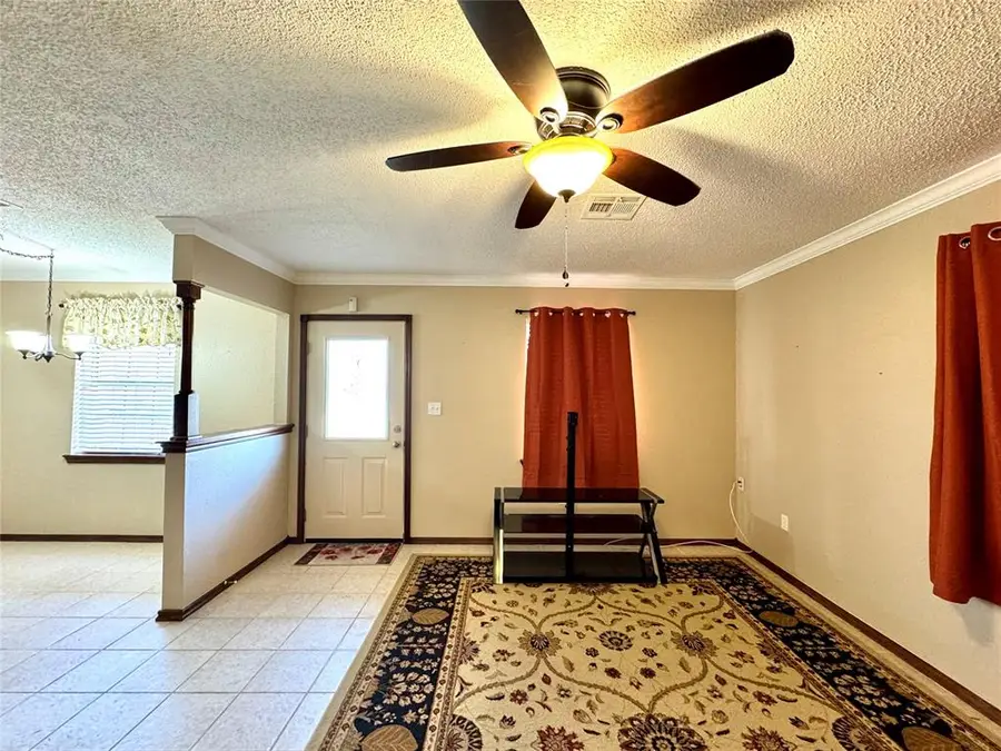 1605 W Louisiana Avenue, Chickasha, OK 73018 - Image #3