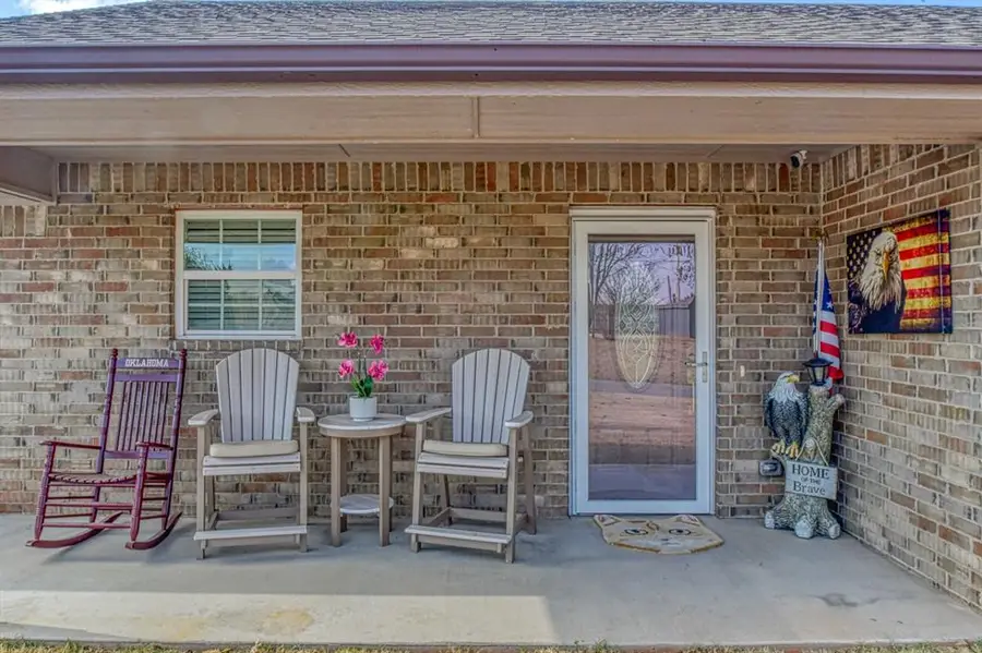 2326 S 22nd Street, Chickasha, OK 73018 - Image #3