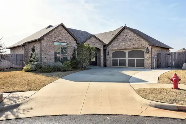 1716 Harvest Lane, Edmond, OK 73003