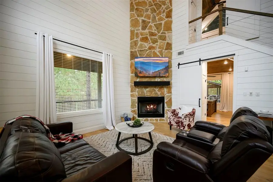 72 Green Persimmon Trail, Broken Bow, OK 74728 - Image #3