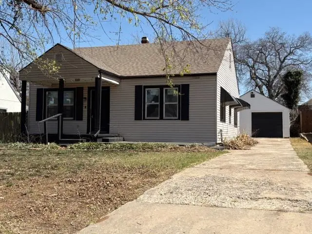 605 S Reno Avenue, El Reno, OK 73036 - #1
