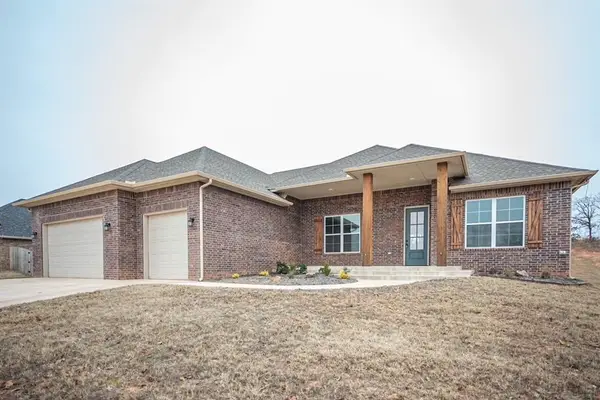 11370 Blue Heron Creek, Guthrie, OK 73044