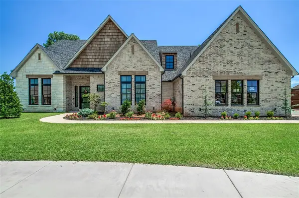 4716 Spring Manor Court, Edmond, OK 73025