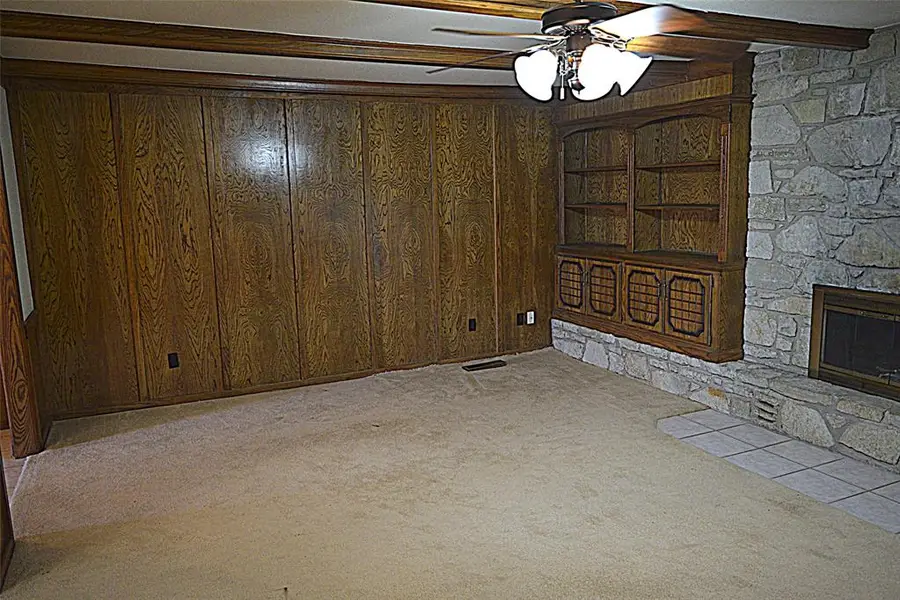 16504 Kings Road, Shawnee, OK 74801 - Image #3