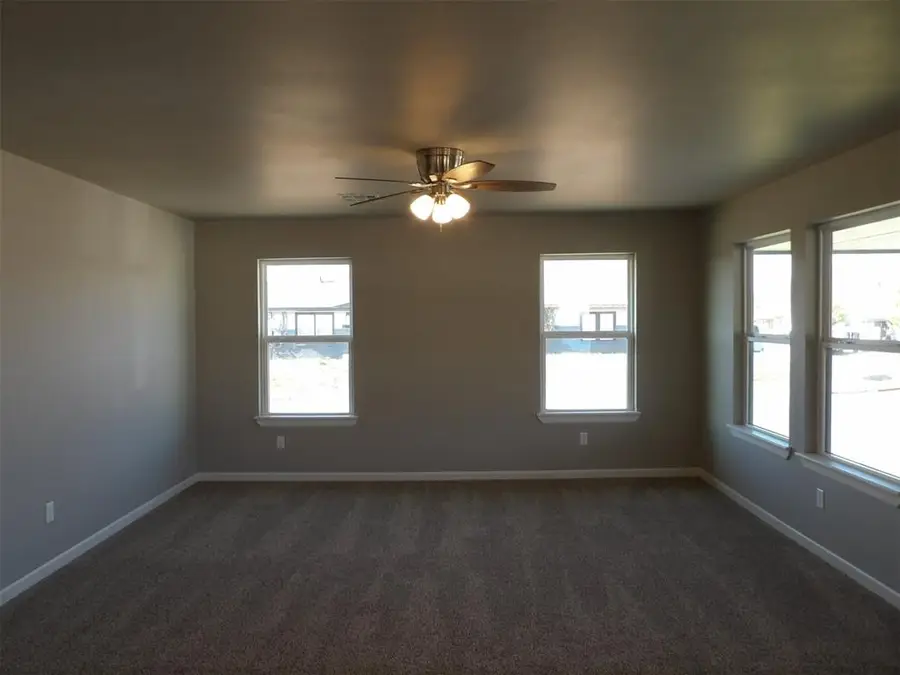 1436 NE 12th Street, Oklahoma City, OK 73117 - #3