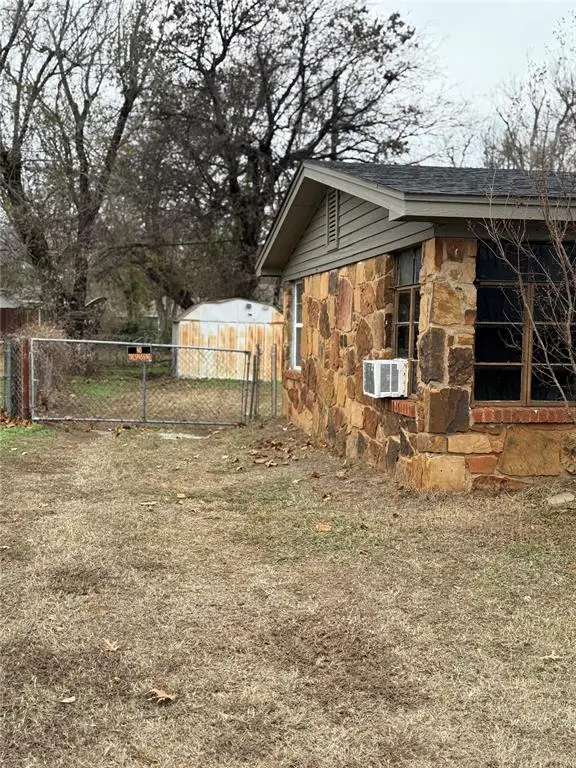 1921 Cherry Lane, Del City, OK 73115 - Image #2