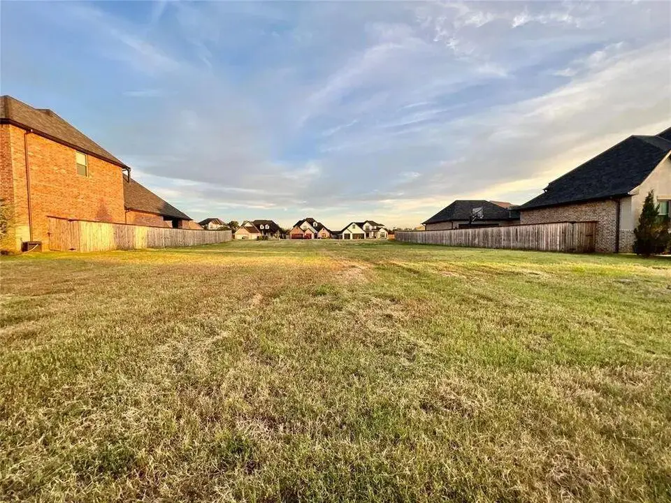 4500 Fountain View Drive, Norman, OK 73072 - Image #1