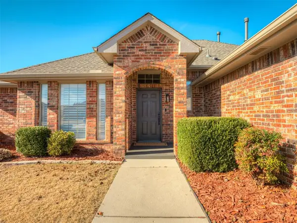 3701 Kensington Drive, Moore, OK 73160