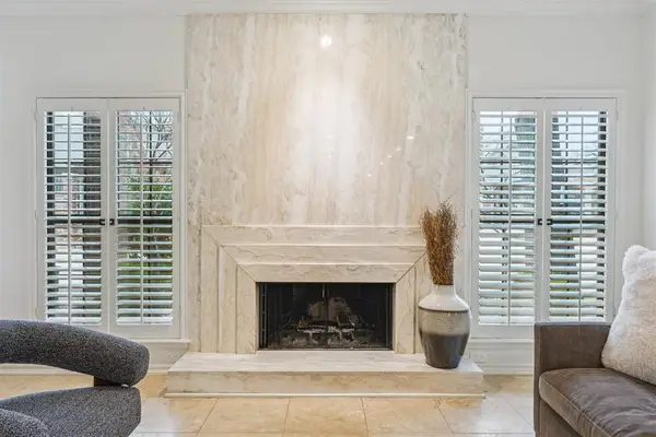 6204 Waterford Boulevard #23, Oklahoma City, OK 73118