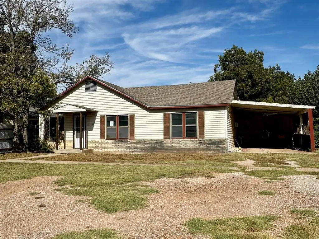 417 W Liveoak Street, Altus, OK 73521 - Image #1