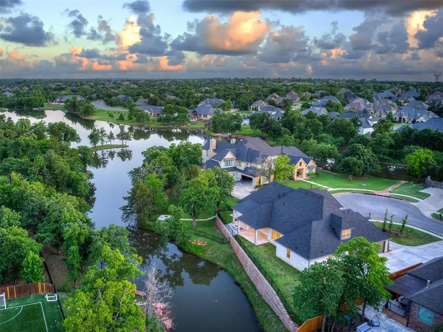 1117 Falls Bridge Court, Edmond, OK 73034 - Image #2