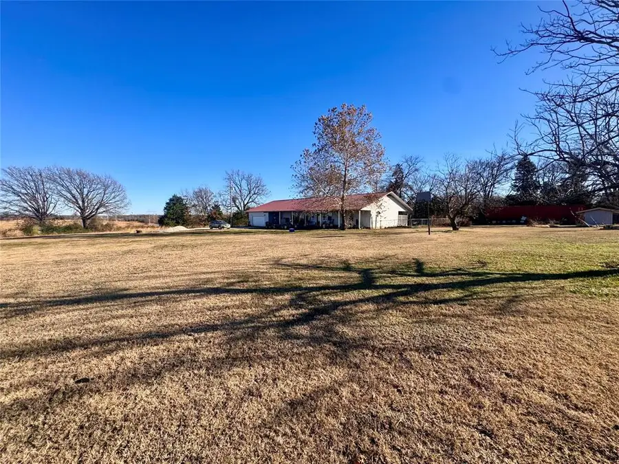 14297 NS 3540 Road, Konawa, OK 74849 - Image #3