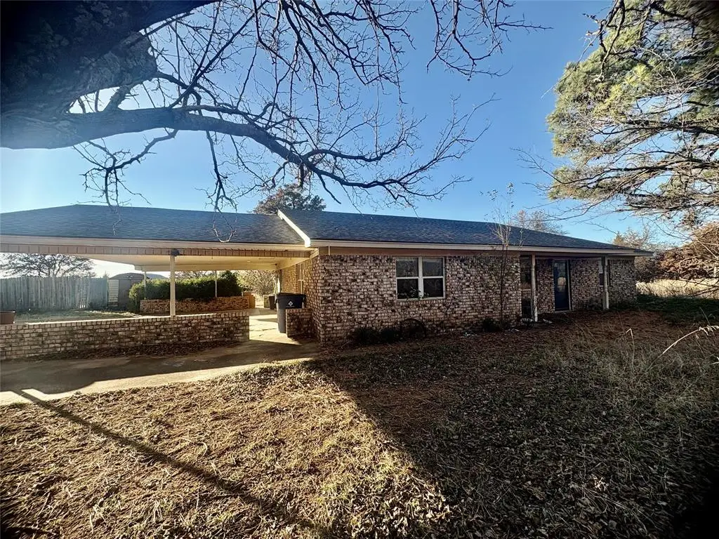 894 County Road 1485 Road, Rush Springs, OK 73082 - Image #1