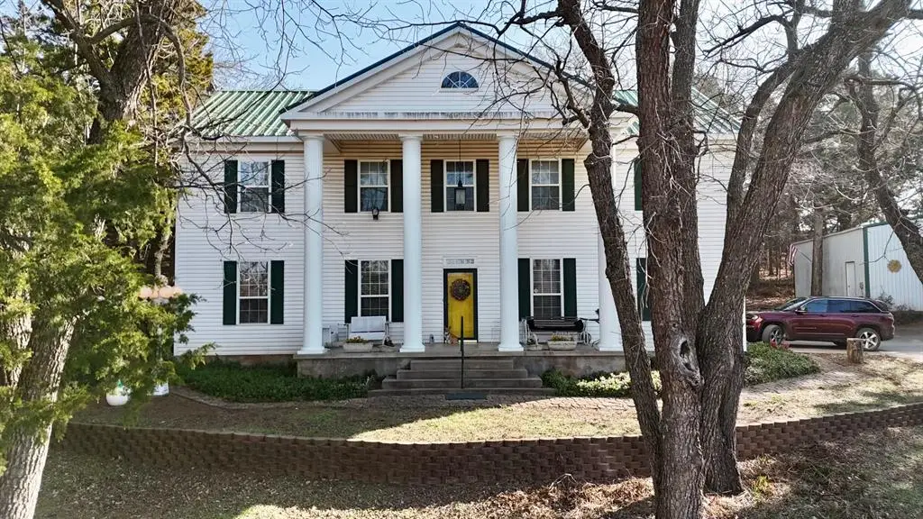 16285 S Maple Road, Hinton, OK 73047 - Image #1