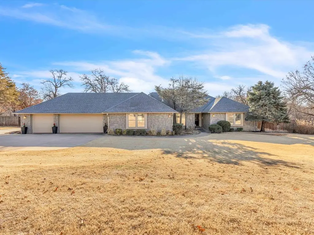 2100 Aspen Way, Guthrie, OK 73044 - Image #1