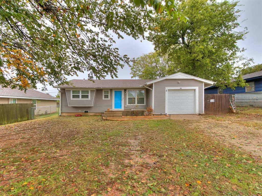 1017 S Anderson Road, Choctaw, OK 73020 - Image #1