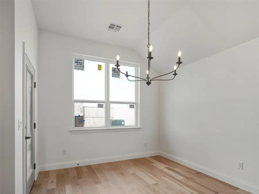 7909 NW 163rd Street, Edmond, OK 73013 - Image #2