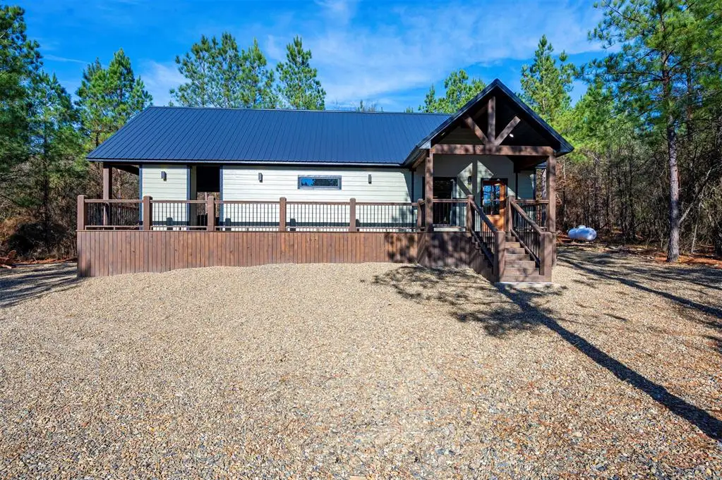 101 Aged Oak Court, Broken Bow, OK 74728 - Image #1