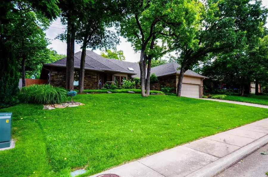 1600 Turtlecreek Road, Edmond, OK 73013 - Image #2