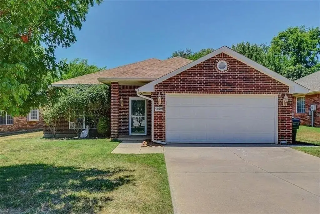4020 S Bald Eagle Drive, Norman, OK 73072 - Image #1