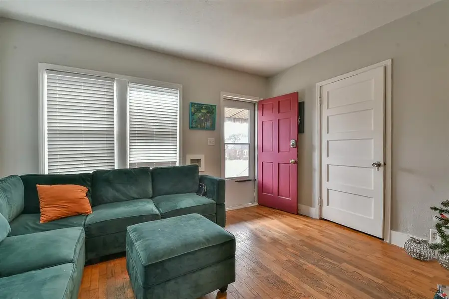 2529 W Park Place, Oklahoma City, OK 73107 - Image #3