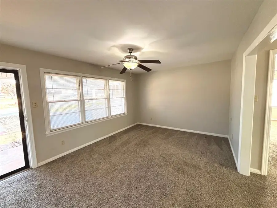 1328 S 12th Street, Chickasha, OK 73018 - #2