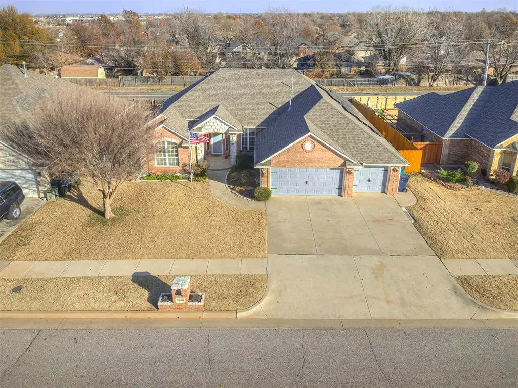 9200 Stacy Lynn Lane, Yukon, OK 73099 - #1