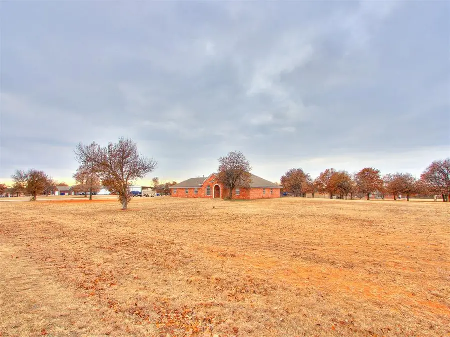 5879 Mockingbird Lane, Blanchard, OK 73010 - Image #2