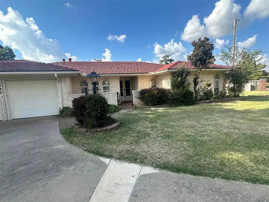 900 Amity Lane, El Reno, OK 73036 - Image #2