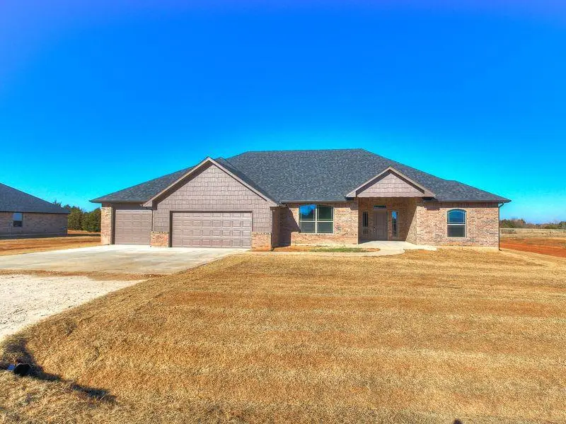 2501 Gallant Fox Terrace, Guthrie, OK 73044 - #1