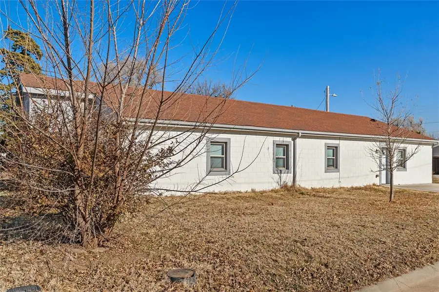 1401 E Woodson Street, El Reno, OK 73036 - #2