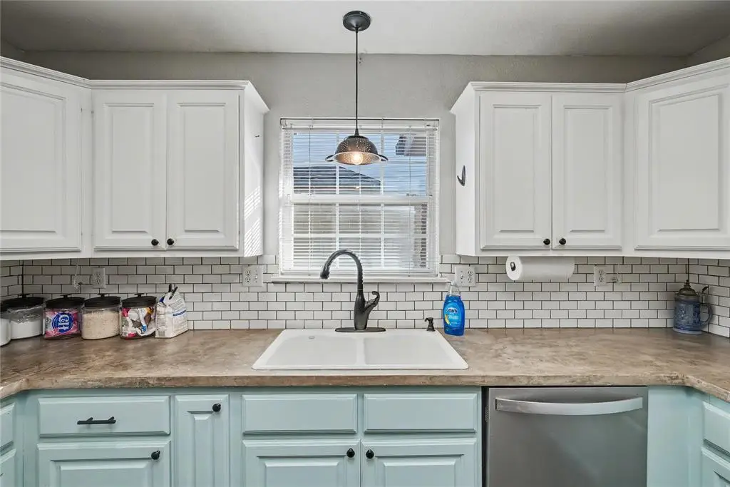 1905 Fox Hunt Lane, Edmond, OK 73003 - #1