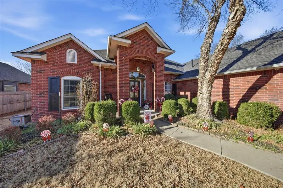 21574 Lake Shadows Drive, Edmond, OK 73012 - Image #3