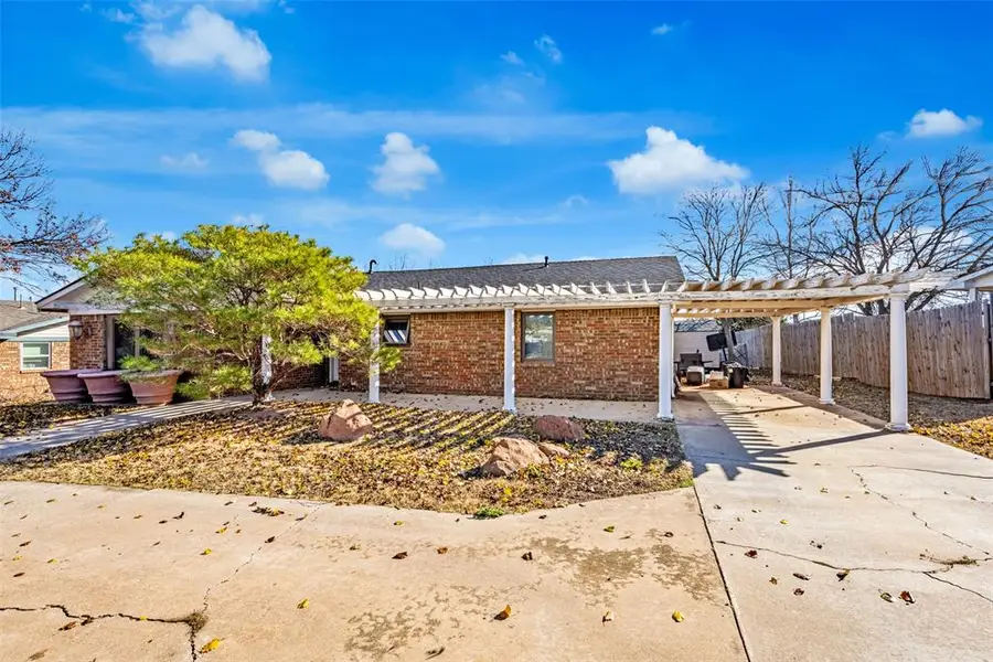 109 Sunny Lane, Elgin, OK 73538 - #2