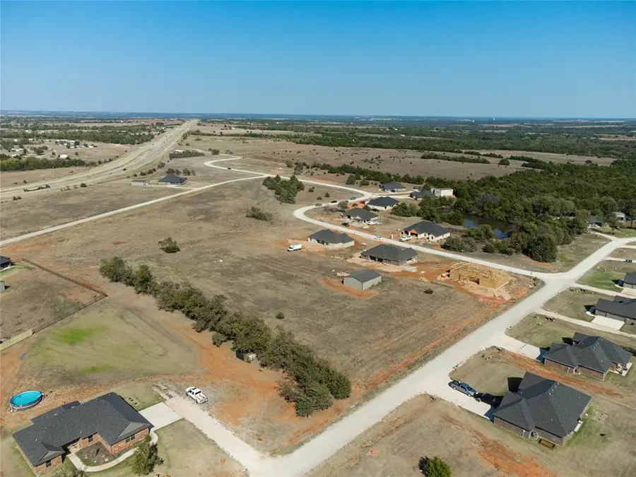 2520 Gallant Fox Terrace, Guthrie, OK 73044 - Image #2