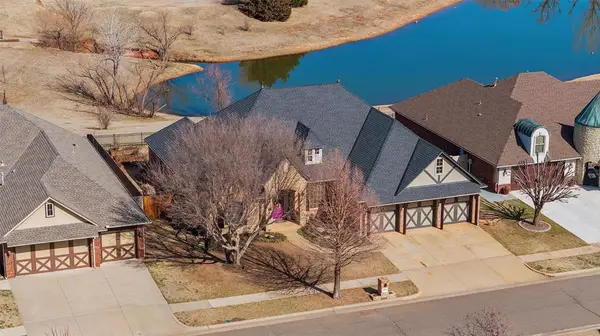 2109 NW 183rd Court, Edmond, OK 73012