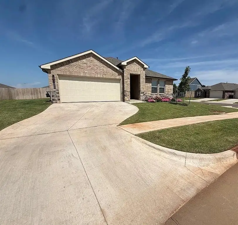 2800 Stormy Street, Yukon, OK 73099 - Image #2