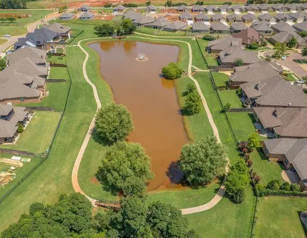 14816 Avignon Lane, Yukon, OK 73099 - Image #3