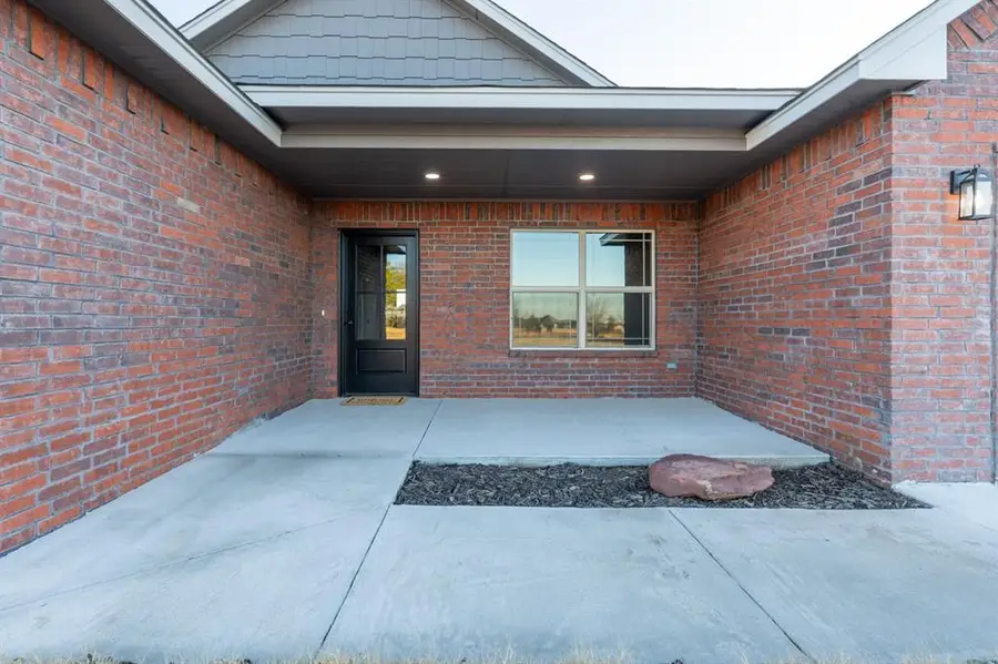 1101 Magnolia Drive, Shawnee, OK 74804 - Image #3