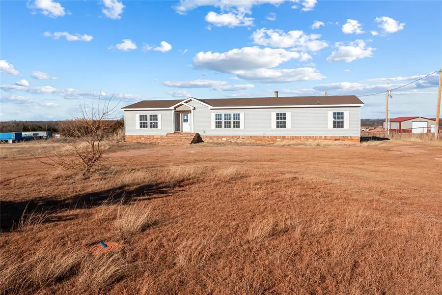 18186 W Charter Oak Road, Cashion, OK 73016 - Image #2