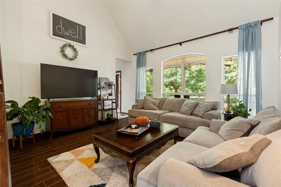 541 Wildmeadow Drive, Edmond, OK 73003 - Image #2