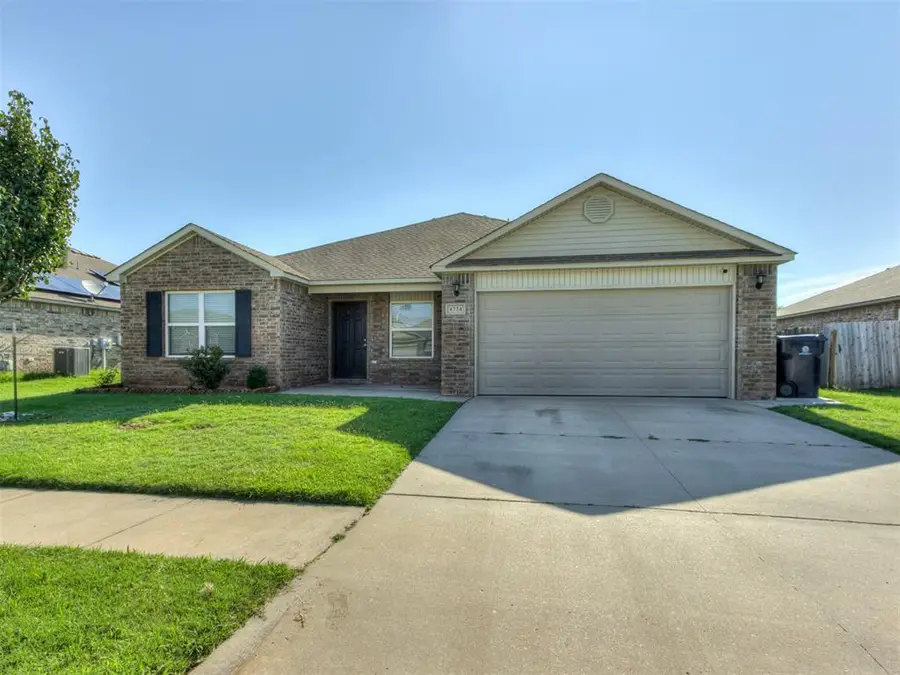 4724 Fieldstone Drive, Oklahoma City, OK 73179 - Image #2