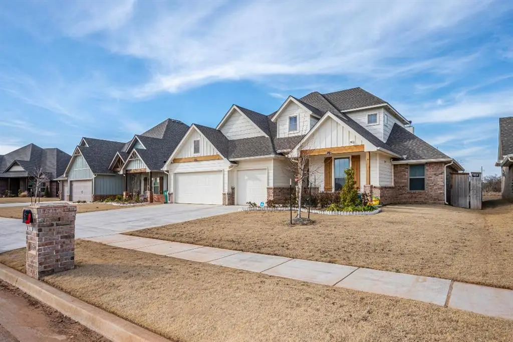 16305 Marigold Avenue, Edmond, OK 73013 - Image #1