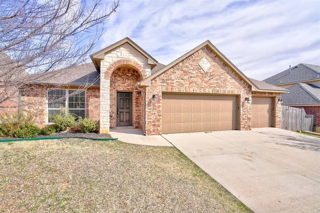 1805 Hobo Street, Yukon, OK 73099 - Image #1