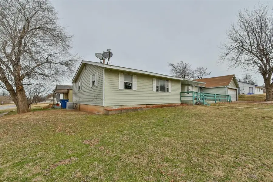 418 W Penn Street, El Reno, OK 73036 - Image #3