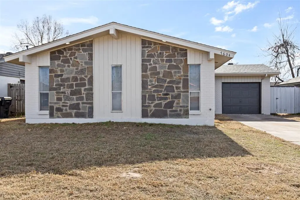 7604 NW 28th Street, Bethany, OK 73008 - Image #1
