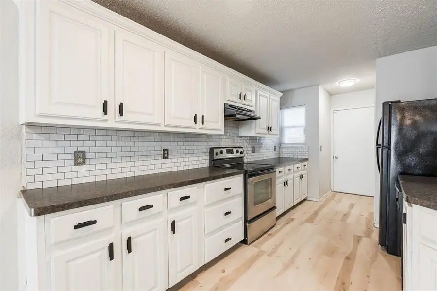 2532 Kathy Court, Oklahoma City, OK 73120 - Image #2