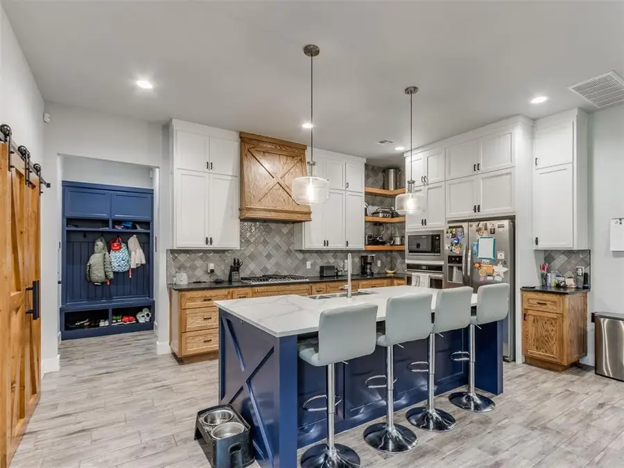 9308 NW 84th Terrace, Yukon, OK 73099 - Image #3