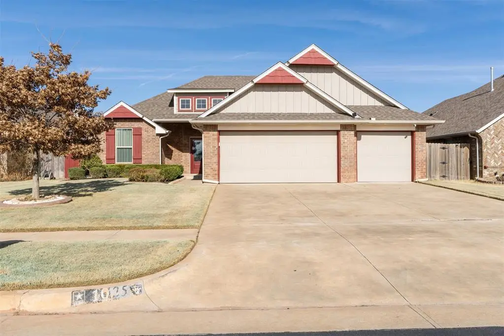 1025 NE 33rd Terrace, Moore, OK 73160 - Image #1